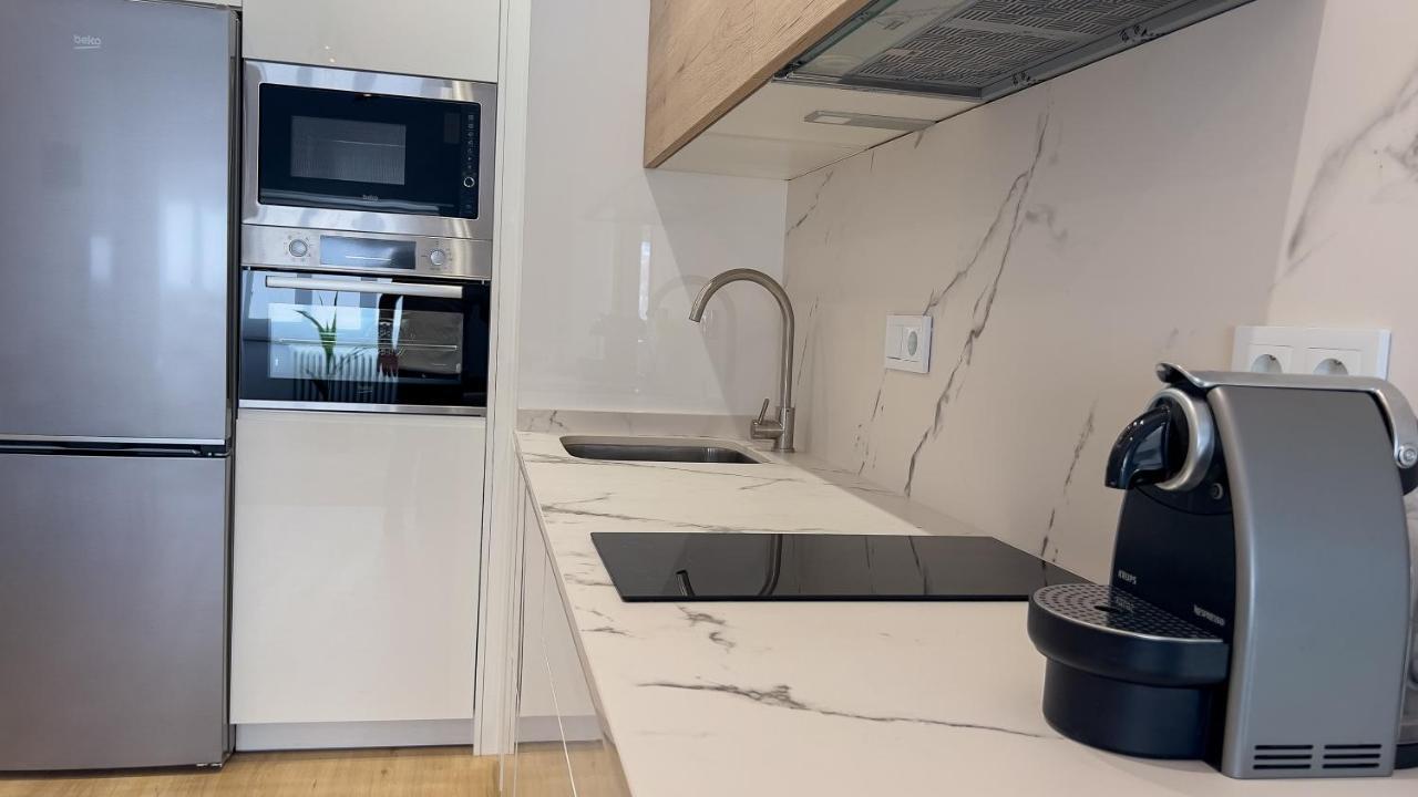 Hi! Burgos - Sidi - Vut-472 - Exclusivo Apartamento Moderno En El Corazon De La Ciudad Екстер'єр фото